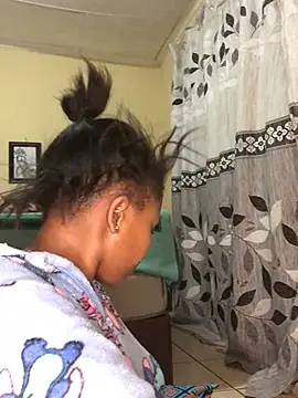 NaughtyShawdy1 webcam