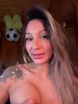 AliceStone19 Live Web Cam Show
