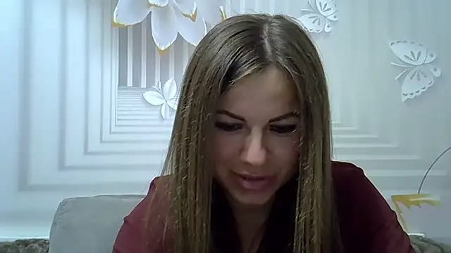 TinaFun4u live cam on StripChat
