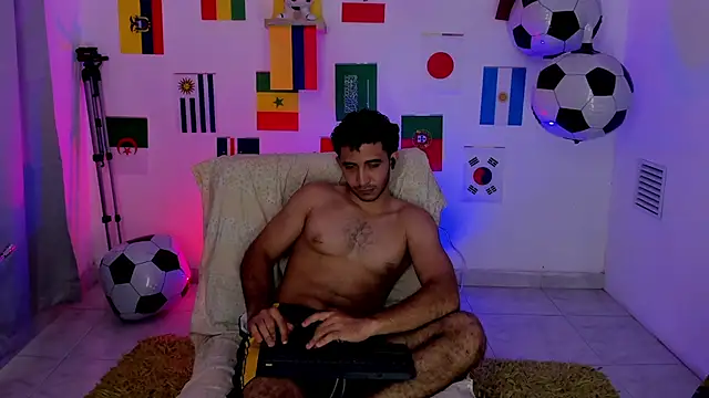 caius_bigcock1 webcam