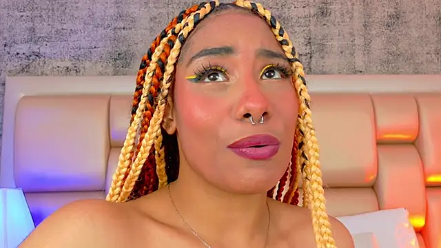 Aria_Peach_ webcam
