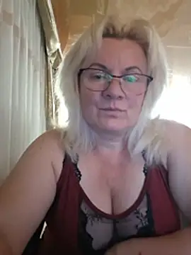 VikaRaine555 webcam