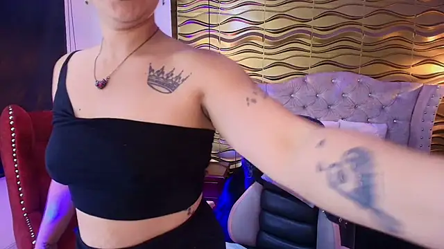 _Ninaharpper webcam