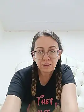 miss_hanna07 live cam on StripChat