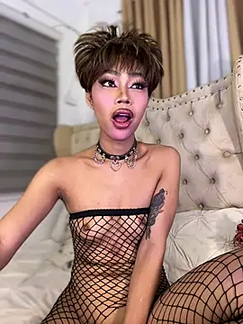 Innocent_yanixx69 Live Web Cam Show