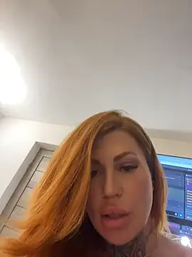 Modella: krysstal003