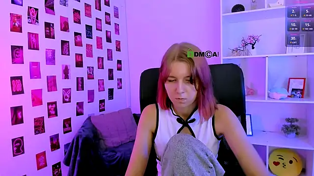 gloria_bubble webcam