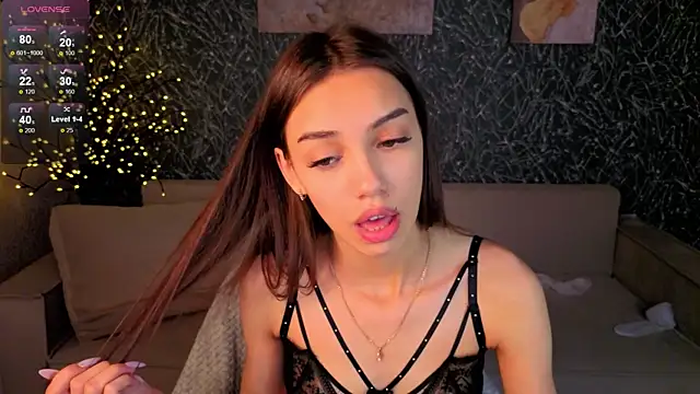Tiffany-Grace live sex cam