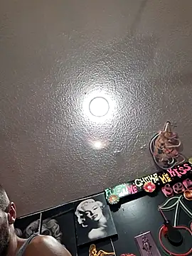 DaddyAndSplashQueen webcam