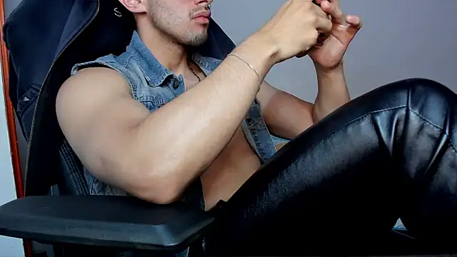 Tommy_Bred webcam