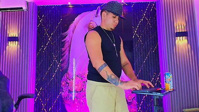Iam_Josue- webcam