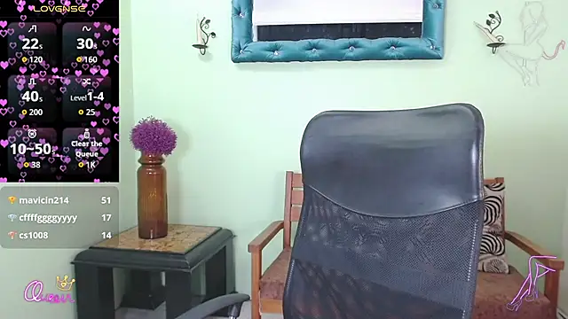 _Victoria_Jones_ webcam