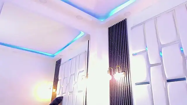 Maia_Clark520 webcam