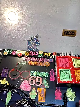 DaddyAndSplashQueen webcam