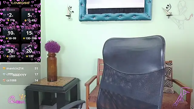 _Victoria_Jones_ webcam