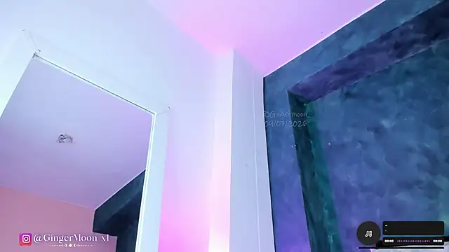 GingerMoon_ webcam