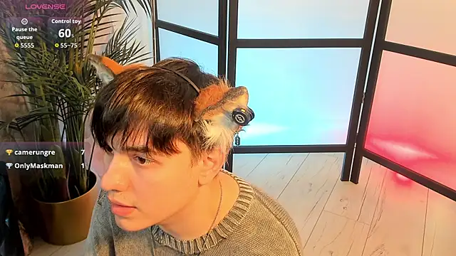 FetishFox webcam