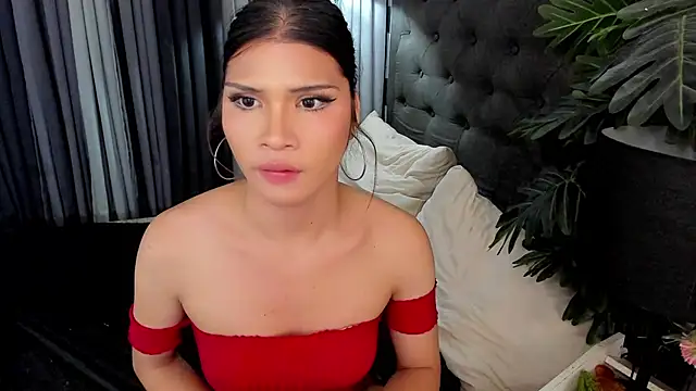 delightfulasianhugecock webcam