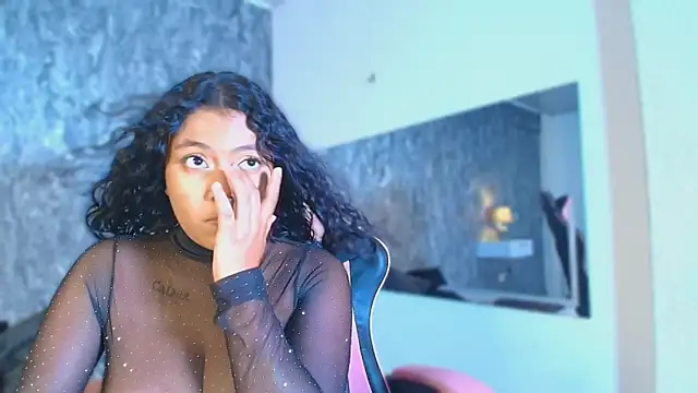 Karina_Campbell