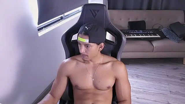 Liam_V webcam
