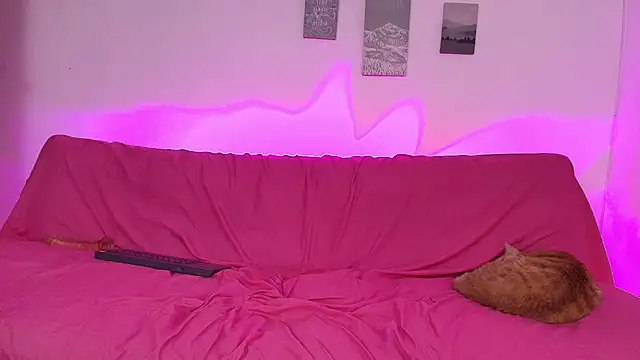 Nikki__uwu webcam