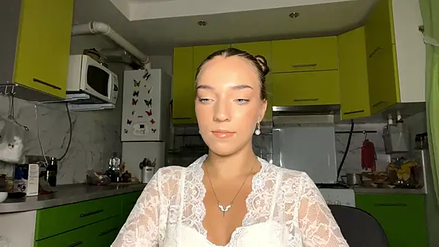 TanyaSavela webcam