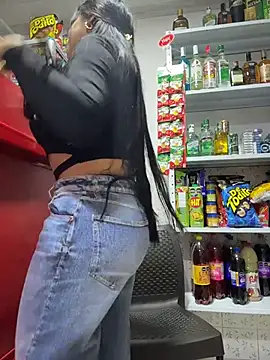 Sara_fun webcam
