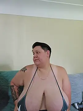 DevilDahm webcam