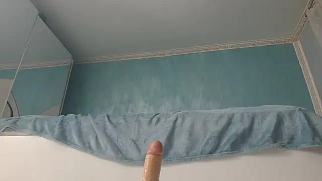 LaraLanee webcam