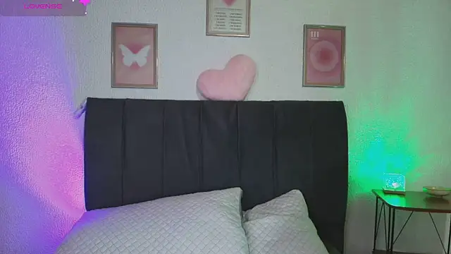 samm_curvy webcam