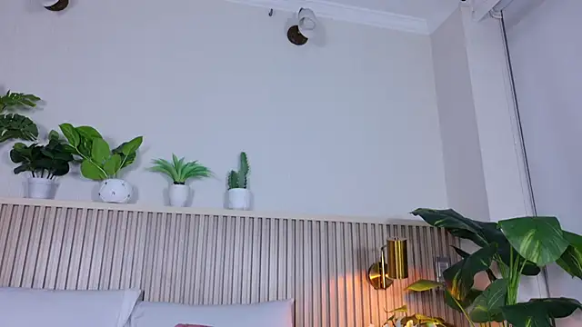 Carrie_GB webcam