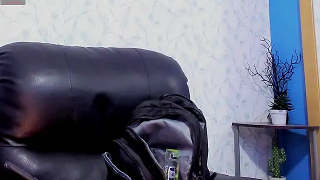 Emily_Lopera webcam