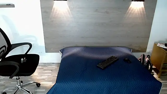 DeboraRaquel webcam