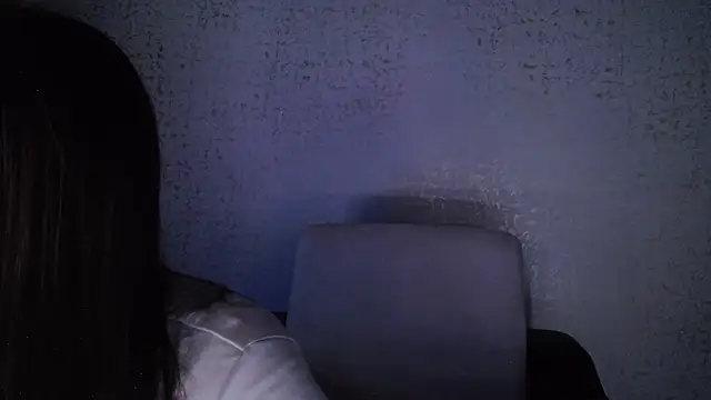 SelenaBrook webcam