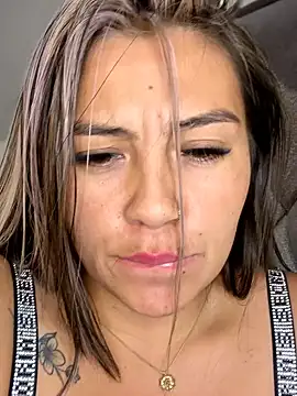 LIZ-06_ webcam
