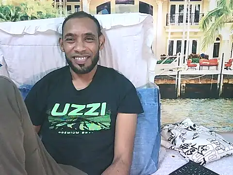 IndianMagicMike webcam
