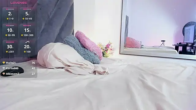 Miaatorres_ webcam
