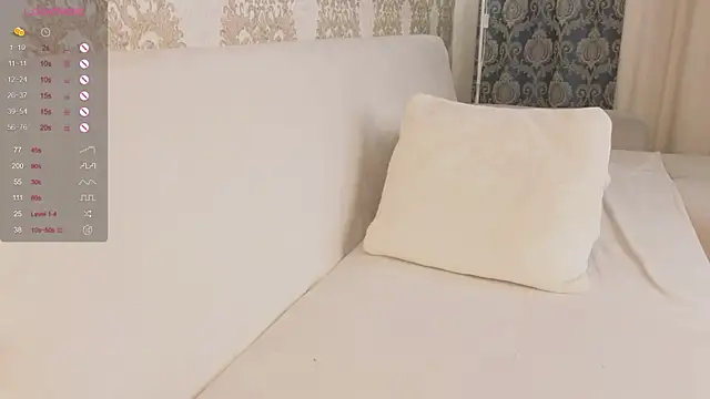 foxy_bloomm webcam