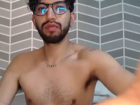 thomass1018 webcam