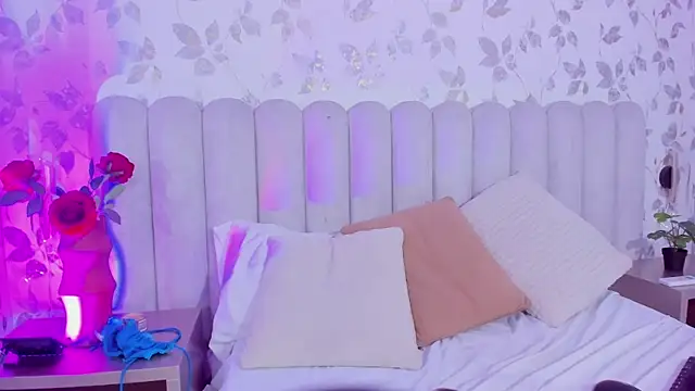 luciagray1 webcam