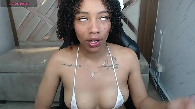 Violeth_b webcam