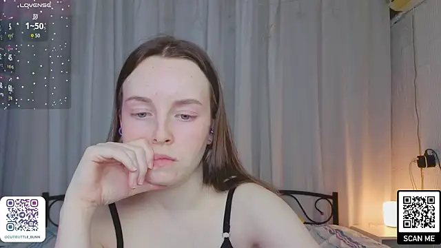 bae_cake_ webcam