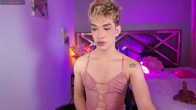 Cherry_zayden_ webcam
