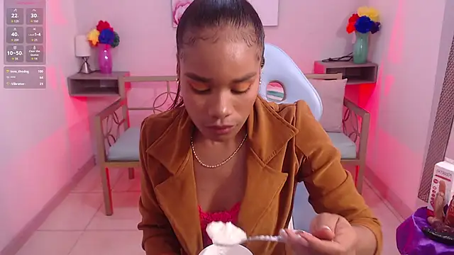 ingrid03_taffur webcam