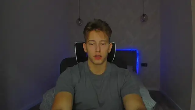 find0m_master webcam