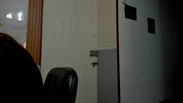 LilyGarcia webcam
