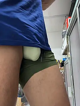 Paul22cm- Live Web Cam Show