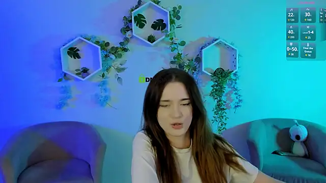 liana_kisses webcam