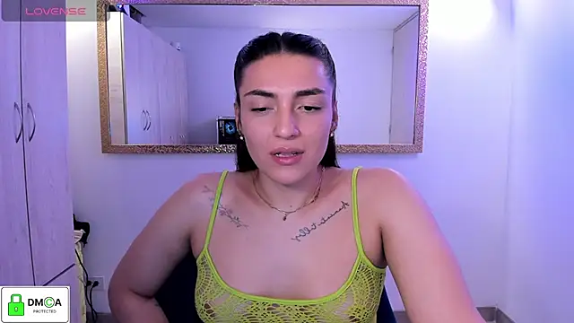 EricaVanderhill webcam
