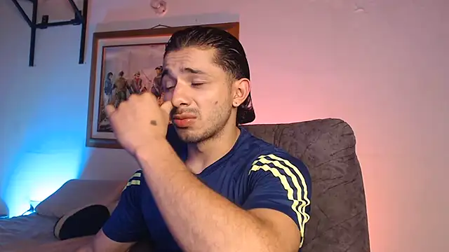 arturocardona_ - ArturoCardona_'s free webcam - UK Sex Cams